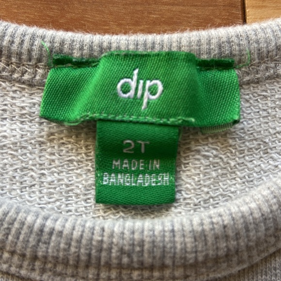 Dip Shark Sweatshirt 2T - Picture 3 of 6